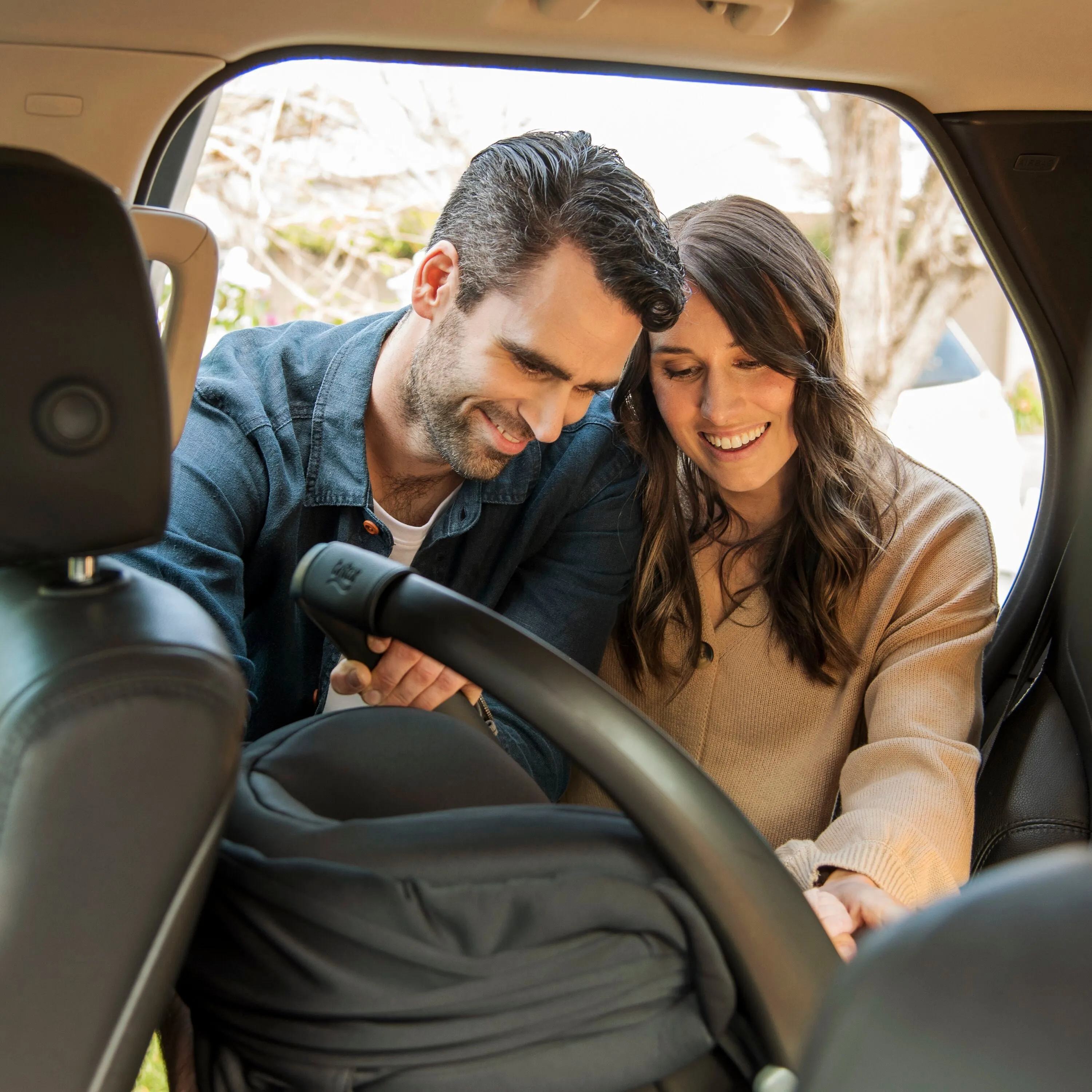 Britax Safe-n-Sound b-pod Baby Capsule ( LBW)