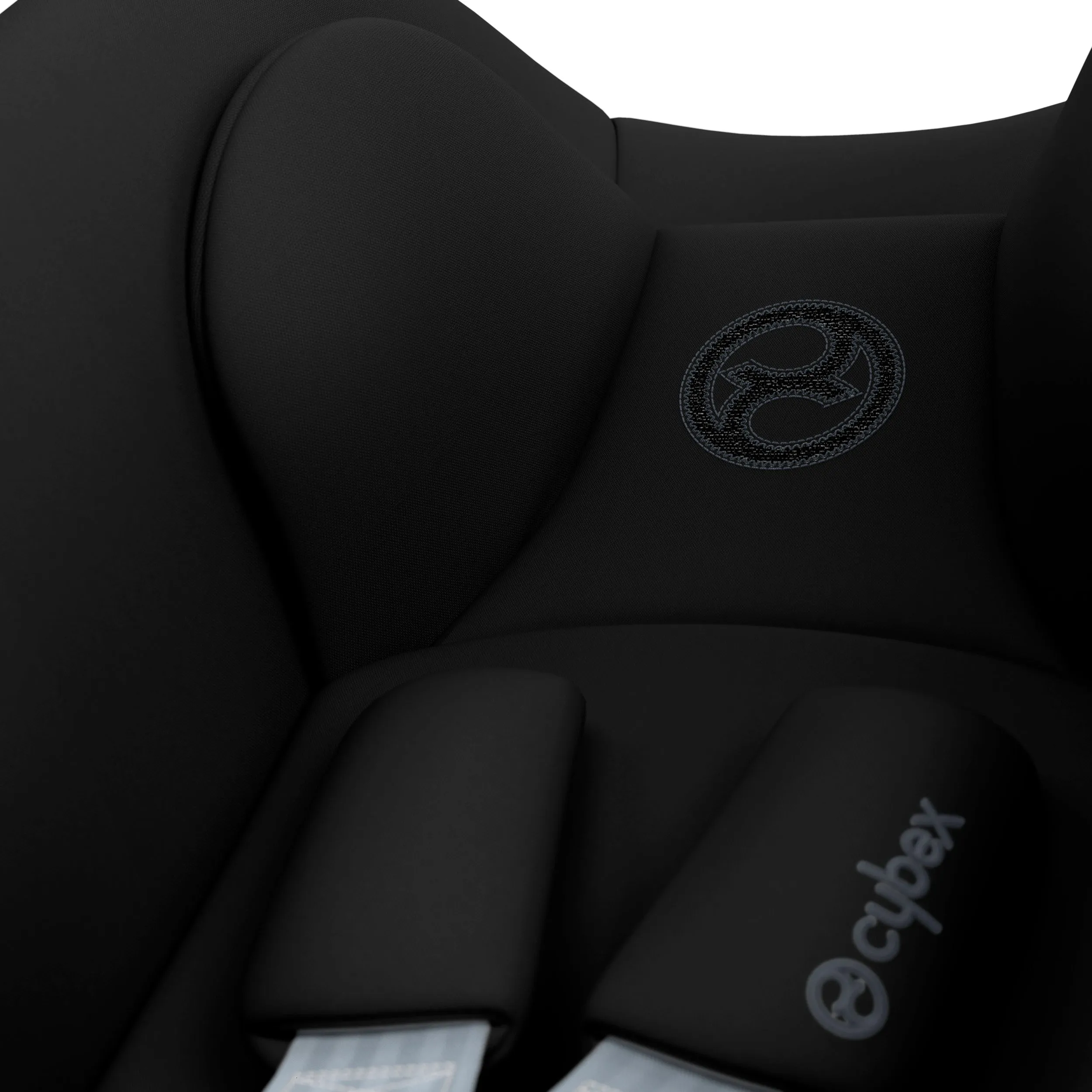 Cybex Cloud T i-Size Capsule