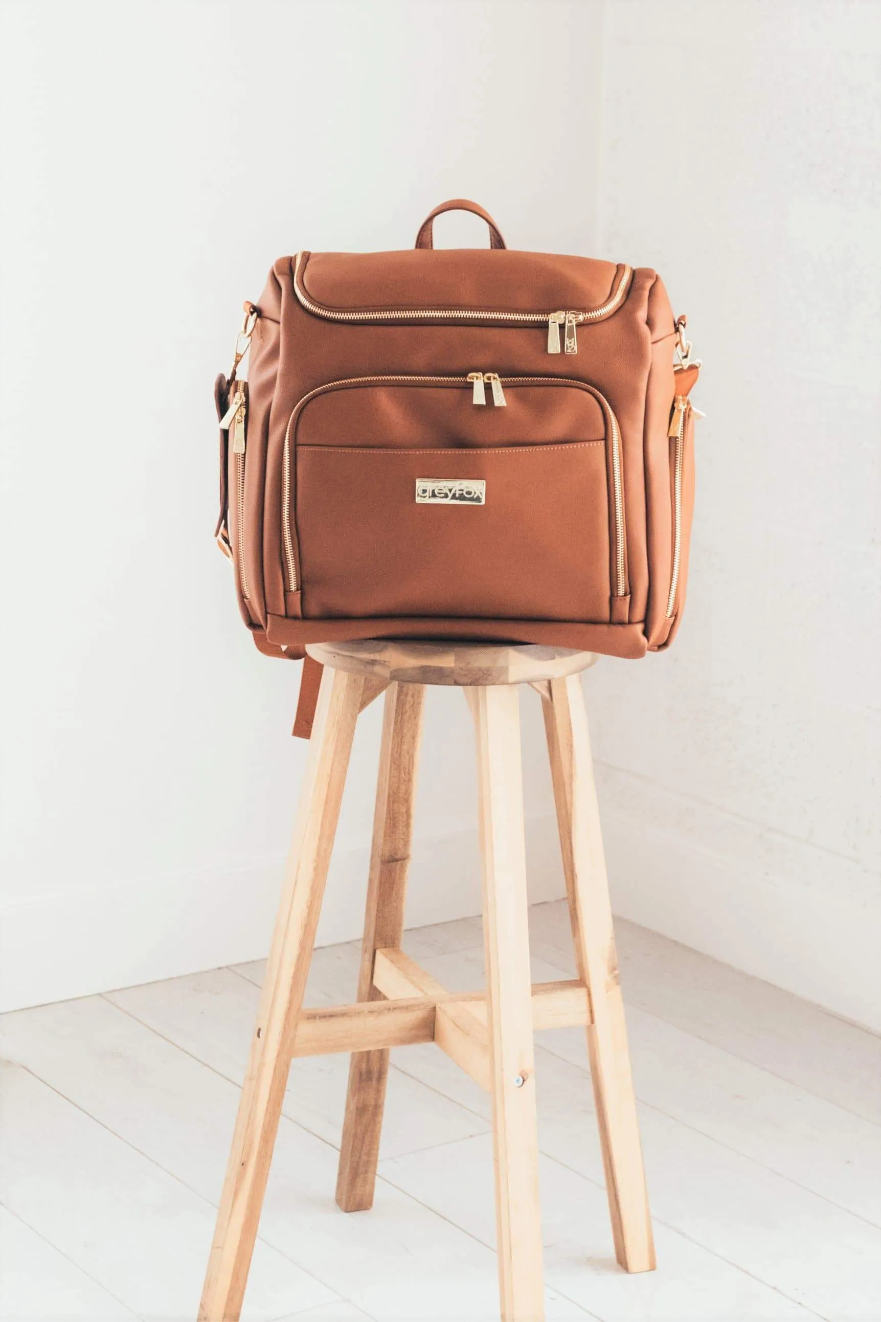SALE Acorn (Brown)