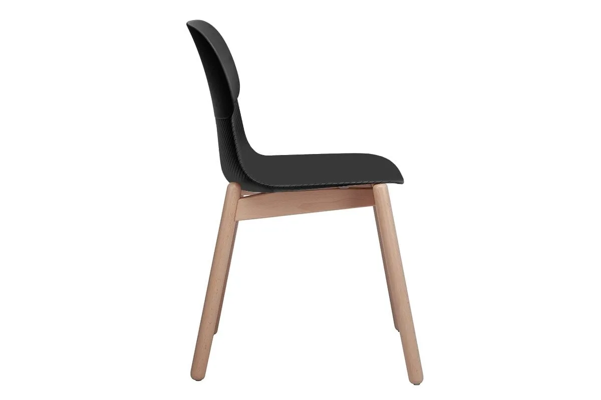 Sammy Plastic Chair - Wooden Leg