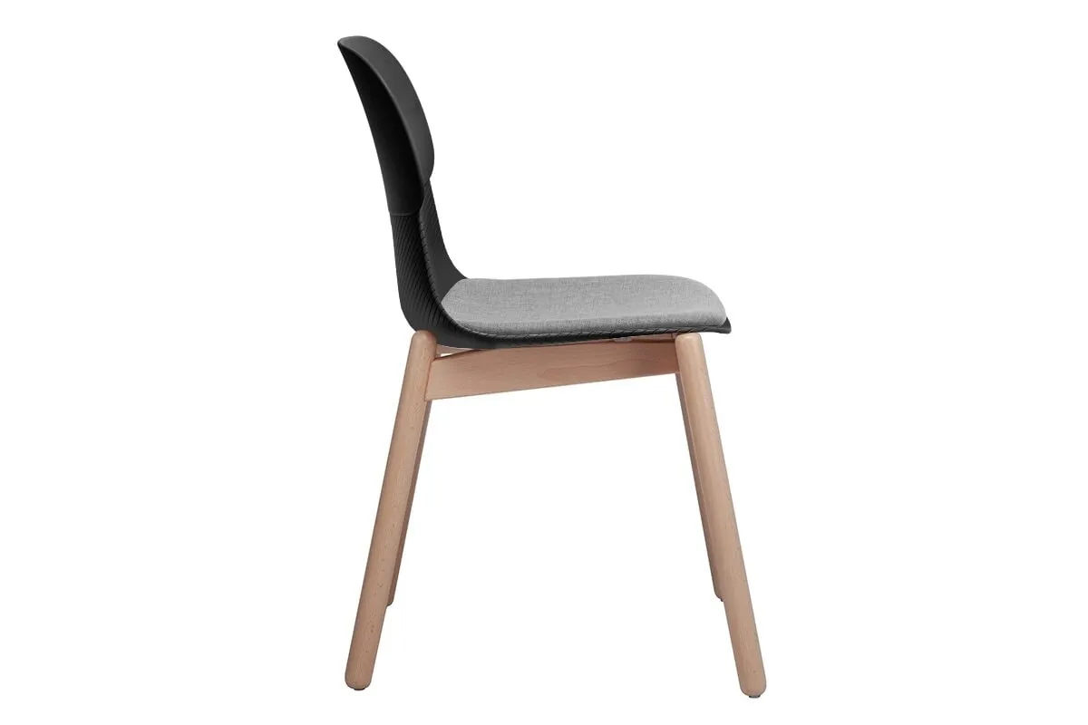 Sammy Plastic Chair - Wooden Leg